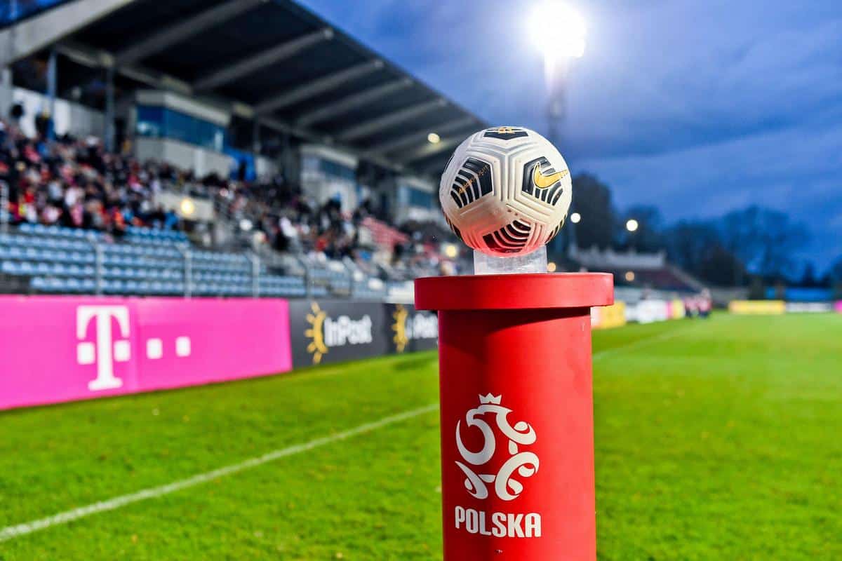 Dwie komisje PZPN zajmują się sprawą meczu Śląsk - Wisła Kraków