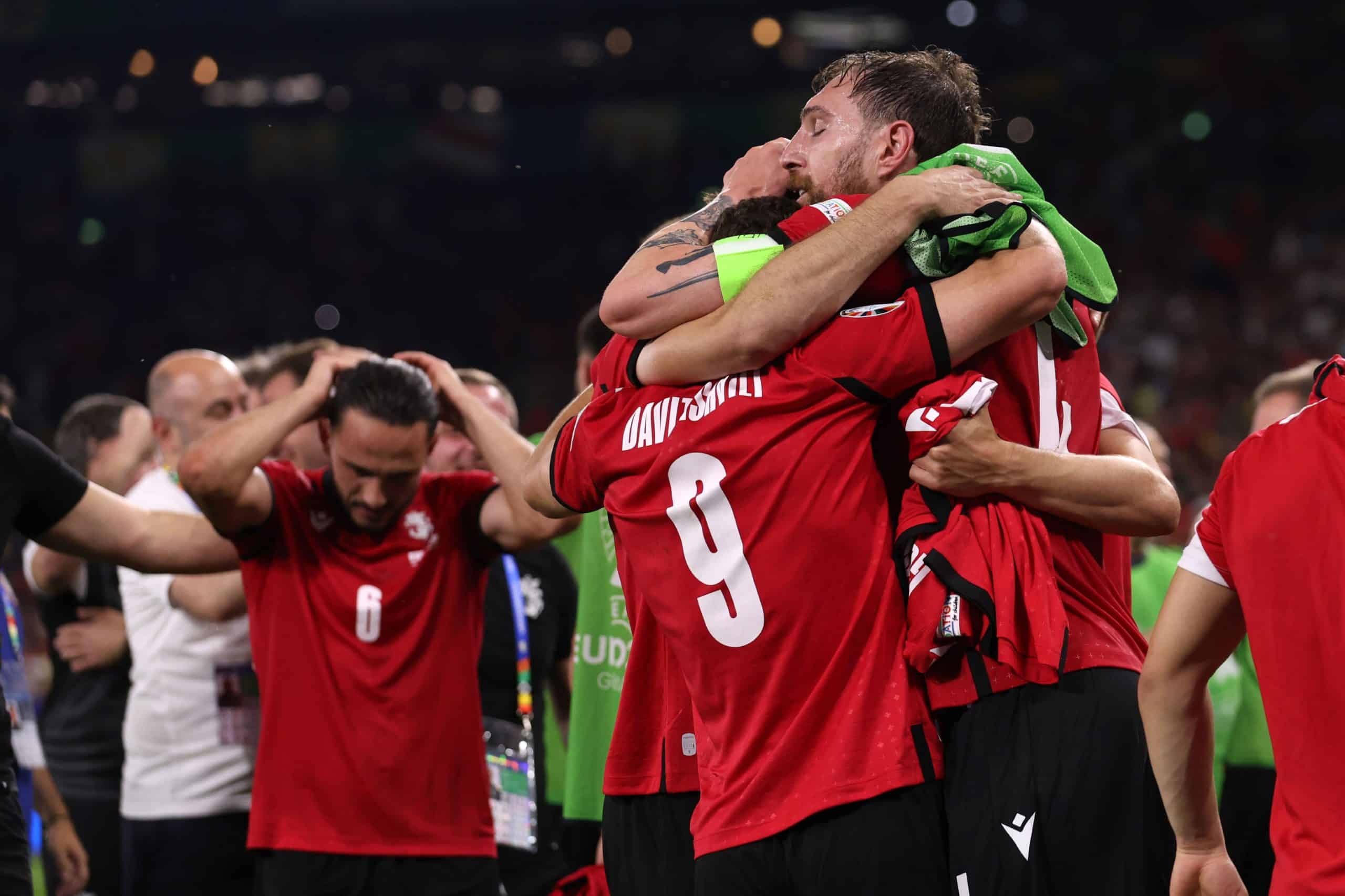 Reprezentanci Gruzji po wygranej nad Portugalią