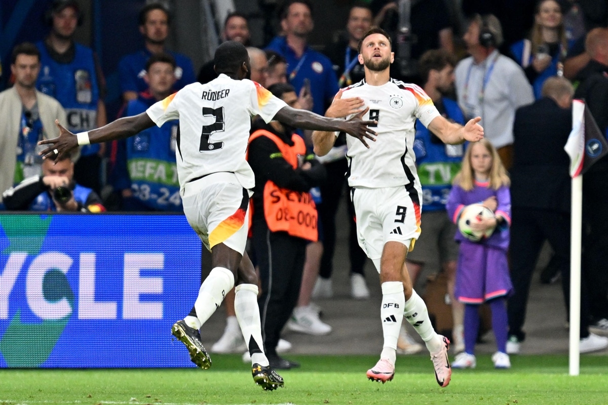 Niclas Fuellkrug i Antonio Ruediger