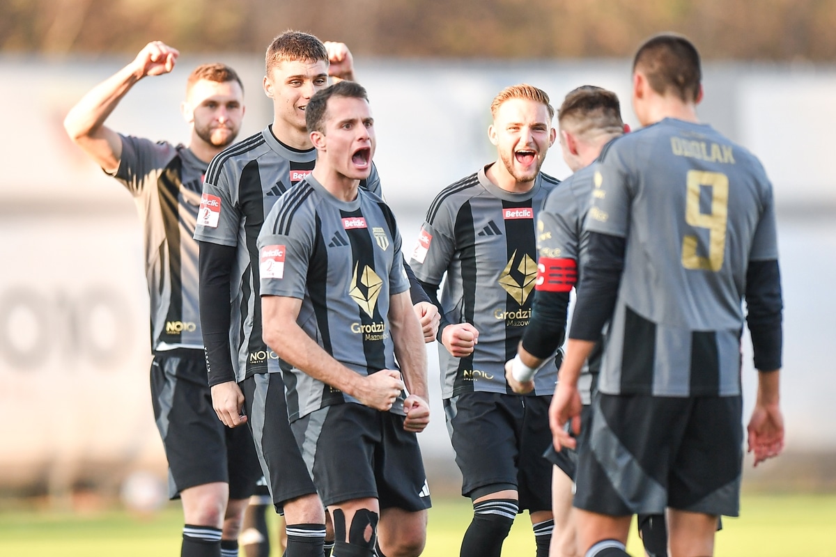 Piłkarze Pogoni Grodzisk Mazowiecki