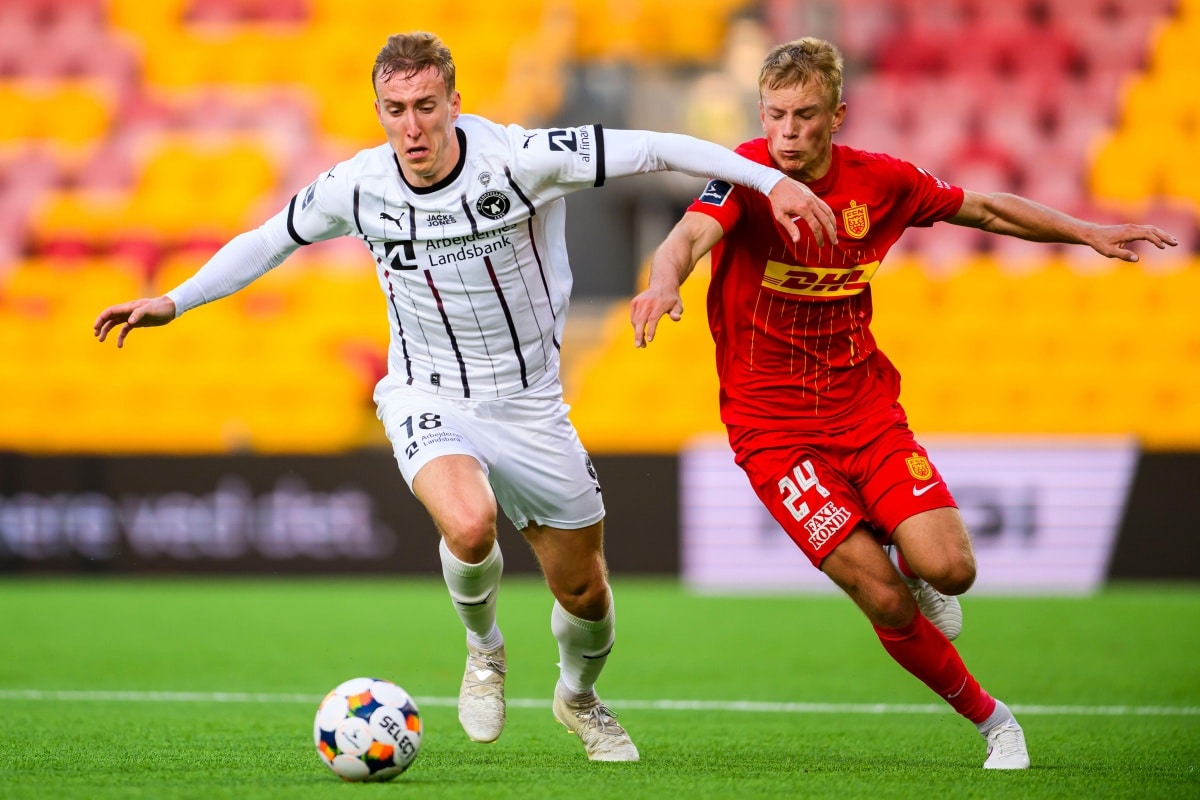 Adam Buksa i Lucas Høgsberg