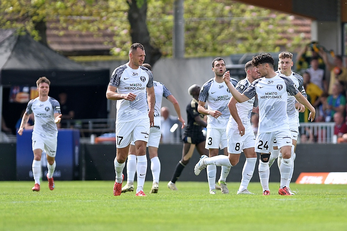 Piłkarze Puszczy Niepołomice