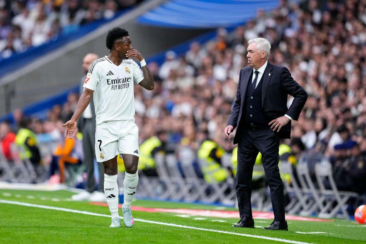 Carlo Ancelotti i Vinicius Junior