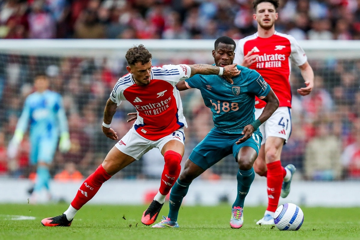 Ben White i Dango Ouattara