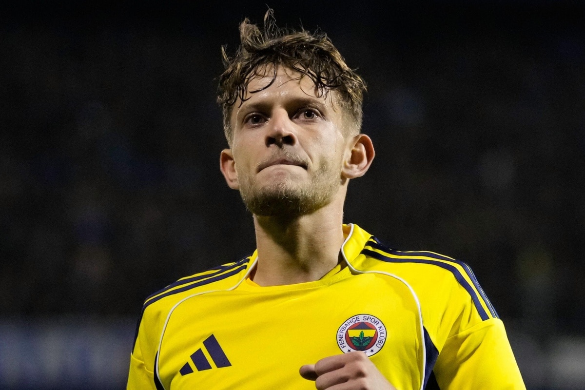 Sebastian Szymański