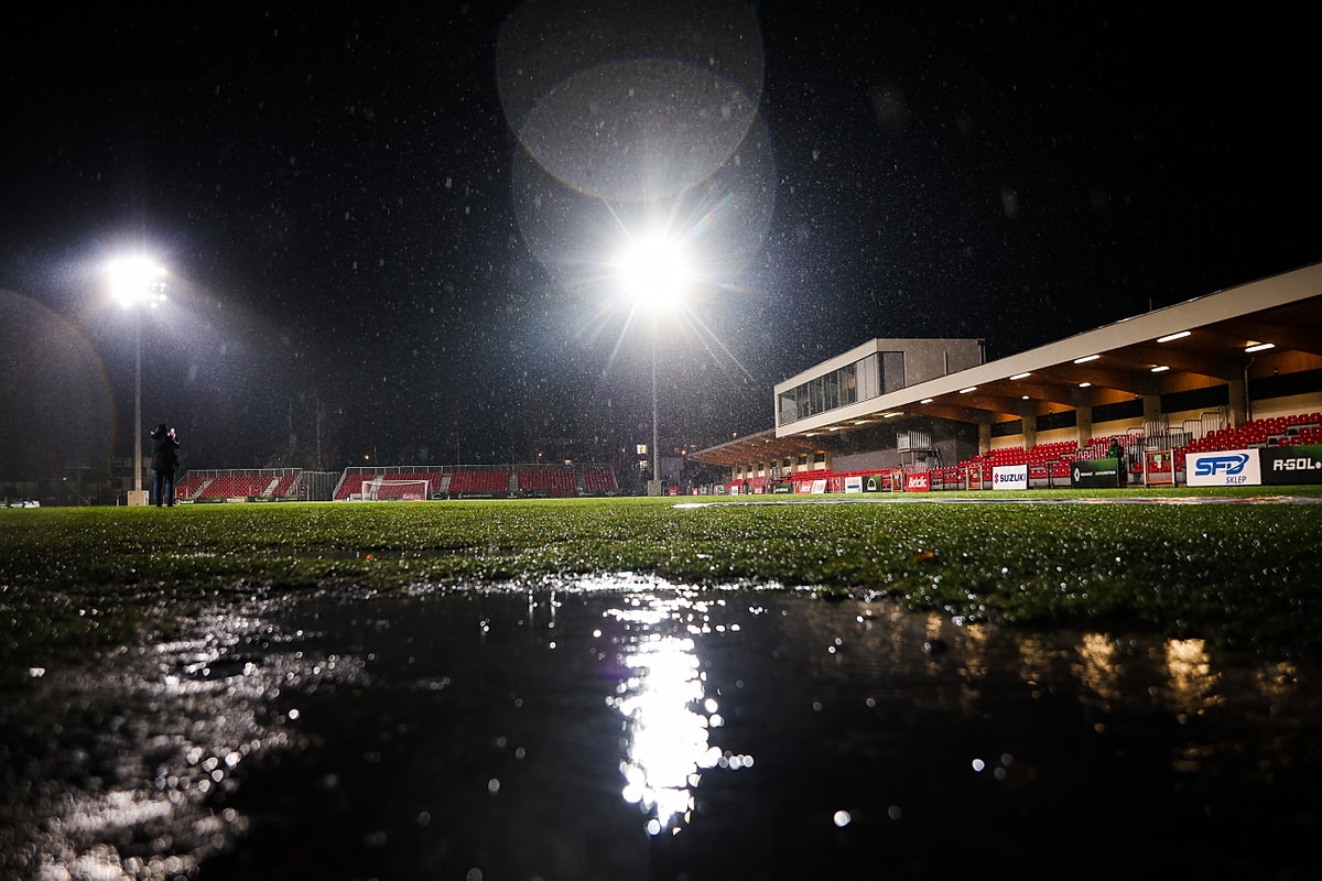 Stadion Puszczy Niepołomice