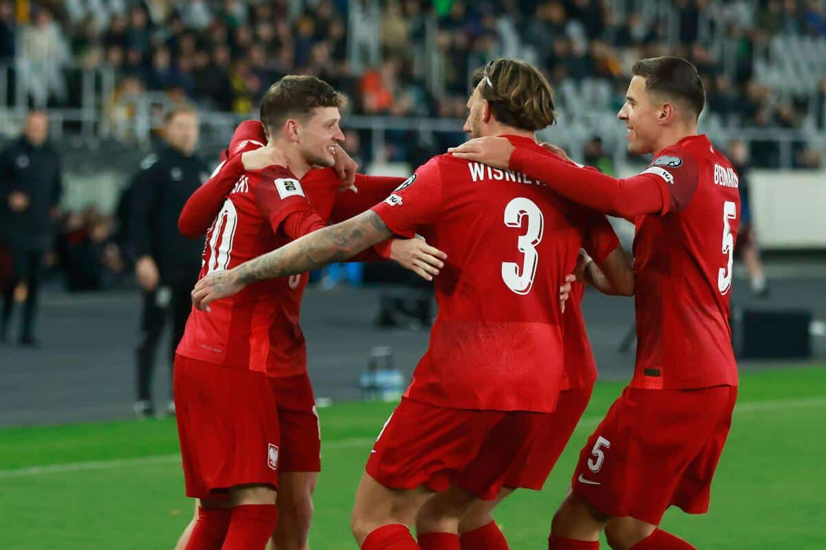 Sebastian Szymański