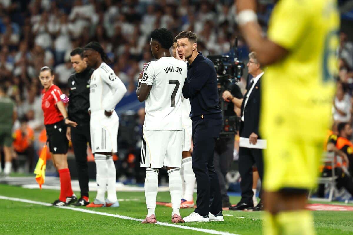 Vinicius Junior i Xabi Alonso