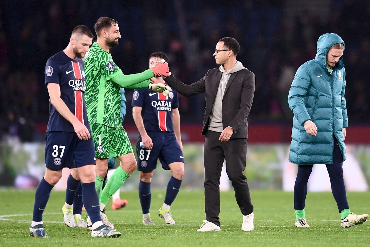 Gianluigi Donnarumma i Liam Rosenior (Paris Saint-Germain - RC Strasbourg)