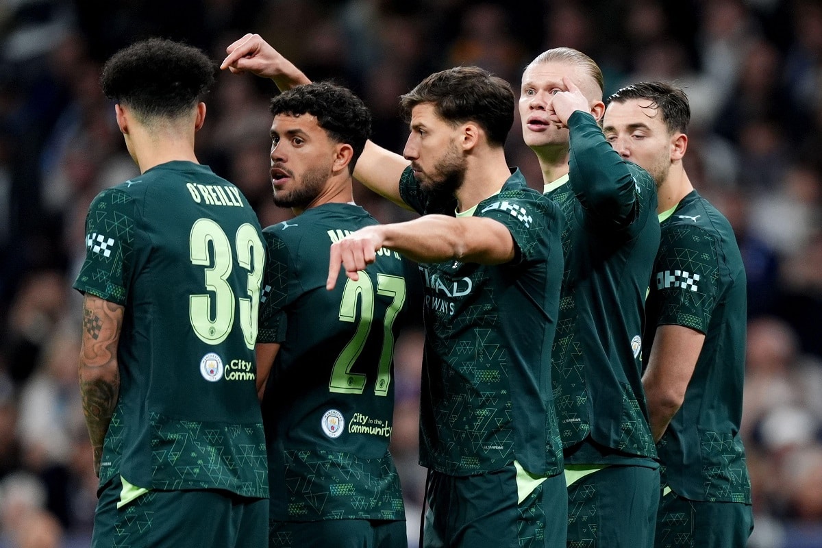 Matheus Nunes, Nico O'Reilly, Ruben Dias, Erling Haaland i Nico Gonzalez