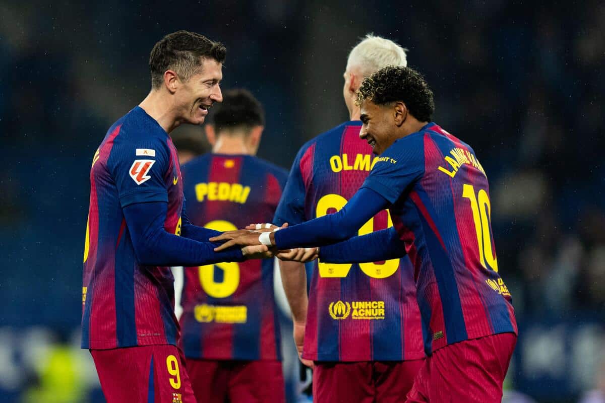 Robert Lewandowski i Lamine Yamal