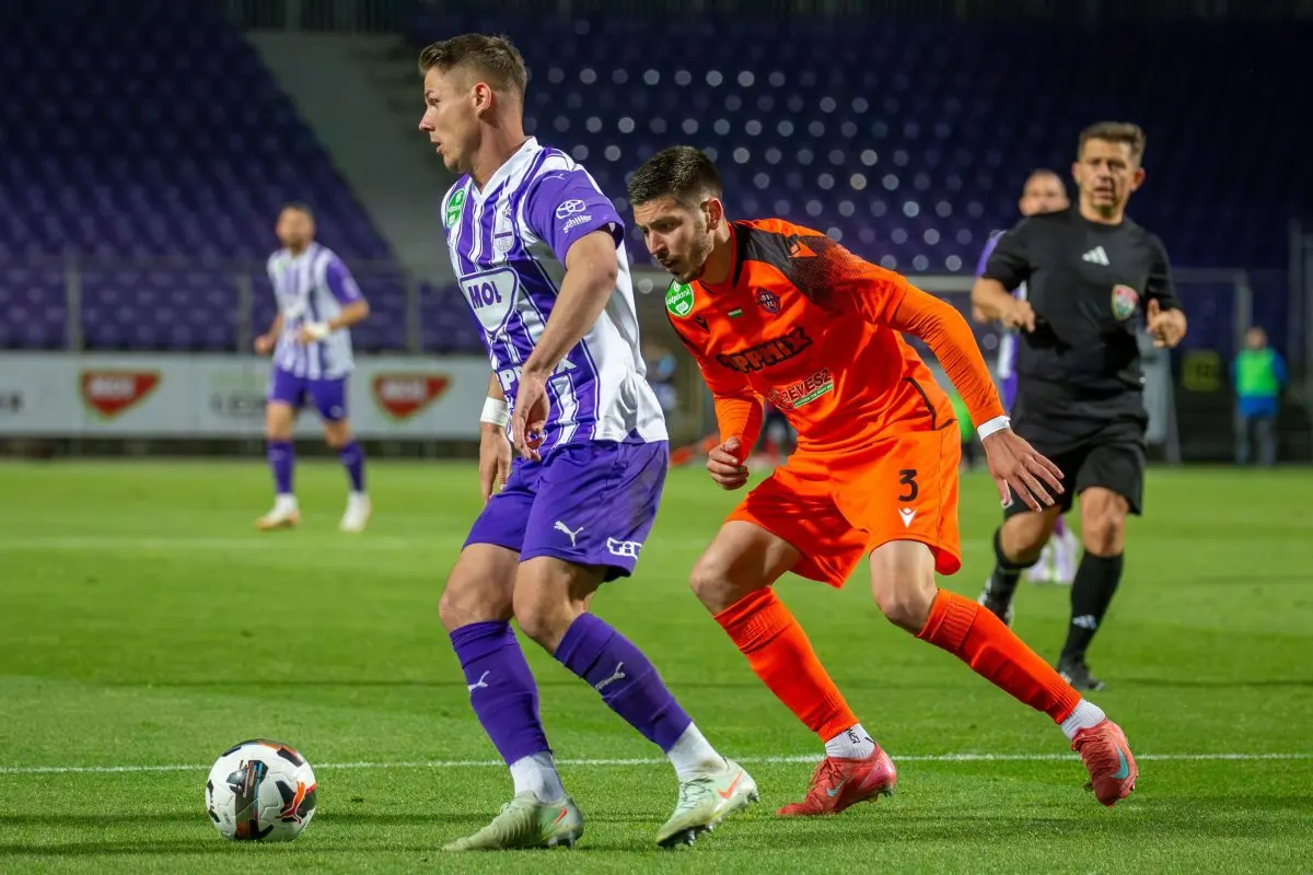 Damian Rasak w barwach Ujpestu