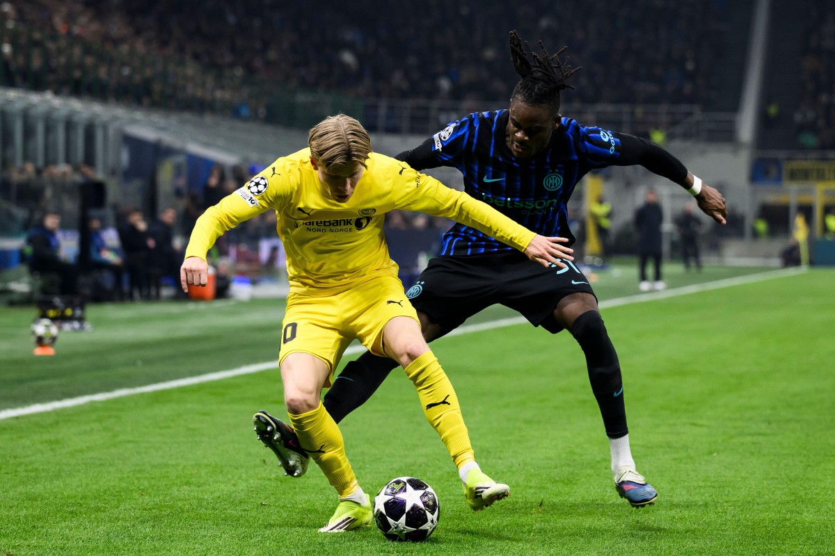 Jens-Petter Hauge oraz Yann Bisseck