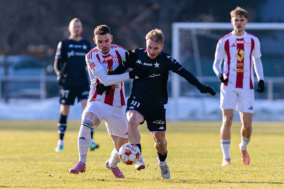 Pogoń Grodzisk Mazowiecki - Wisła Kraków