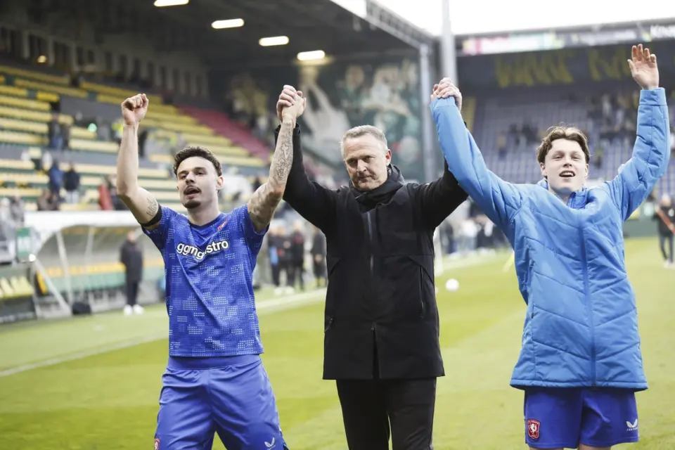 John van den Brom (Fortuna Sittard - FC Twente Enschede)