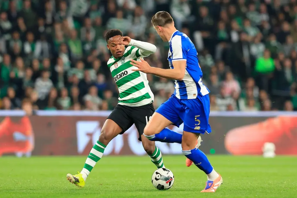 Geny Catamo i Jan Bednarek (Sporting CP - FC Porto)