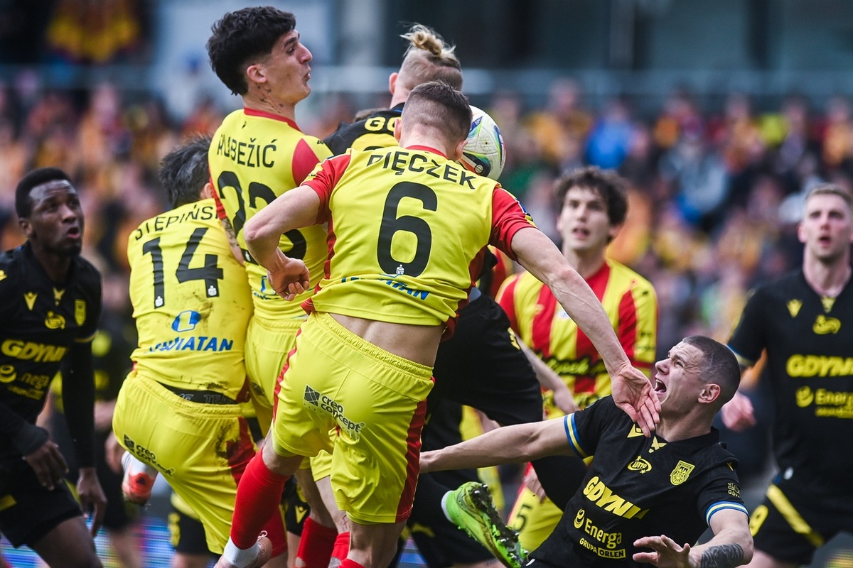 Korona Kielce - Arka Gdynia