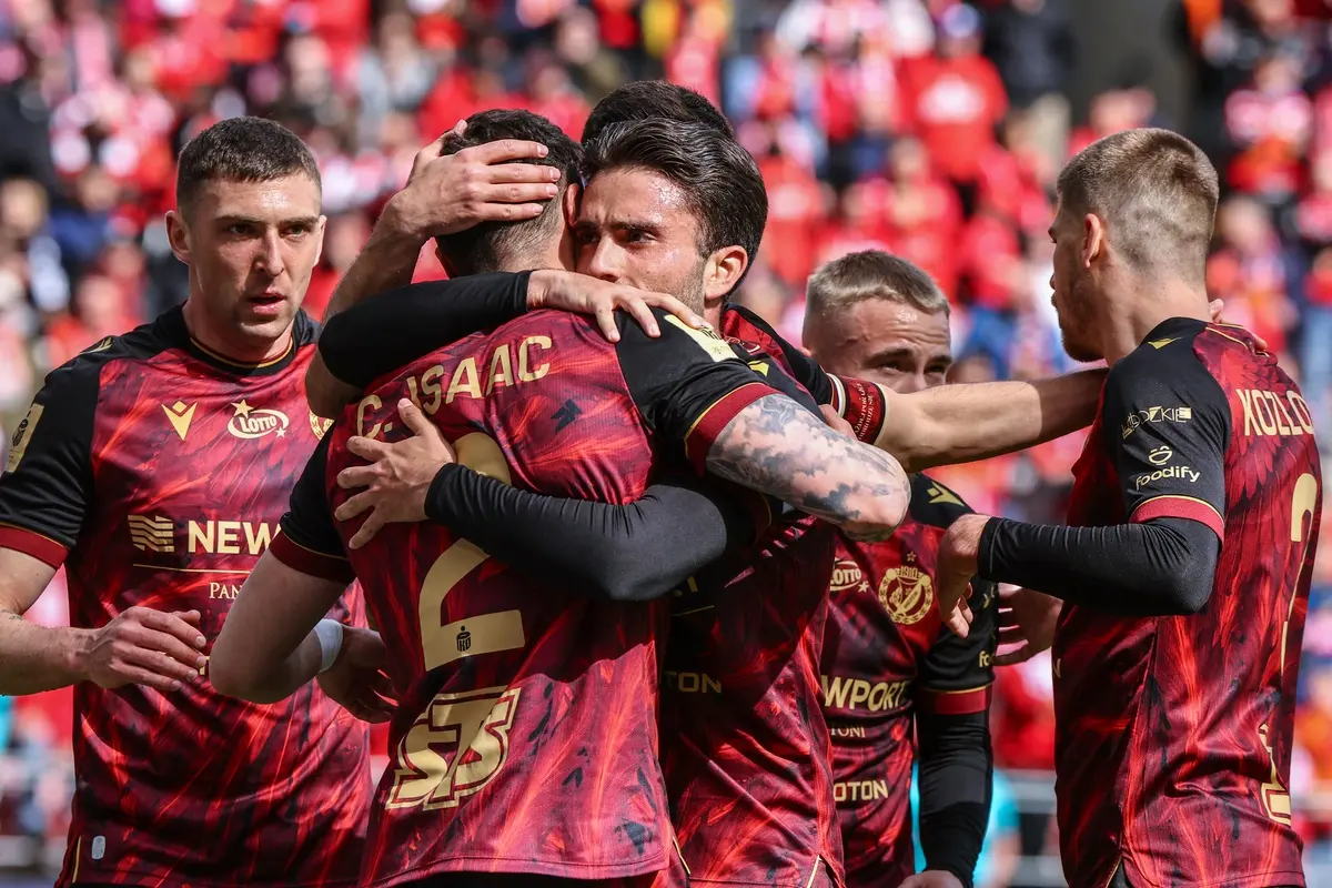Carlos Isaac i inni zawodnicy Widzewa Łódź