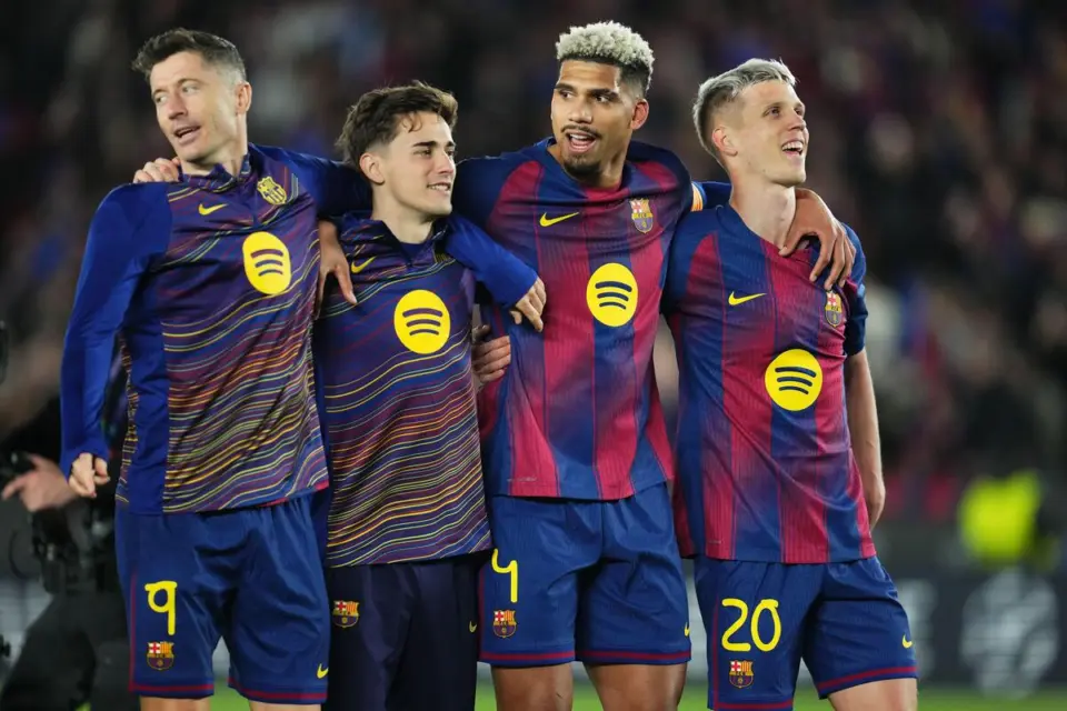 Robert Lewandowski, Gavi, Ronald Araujo i Dani Olmo