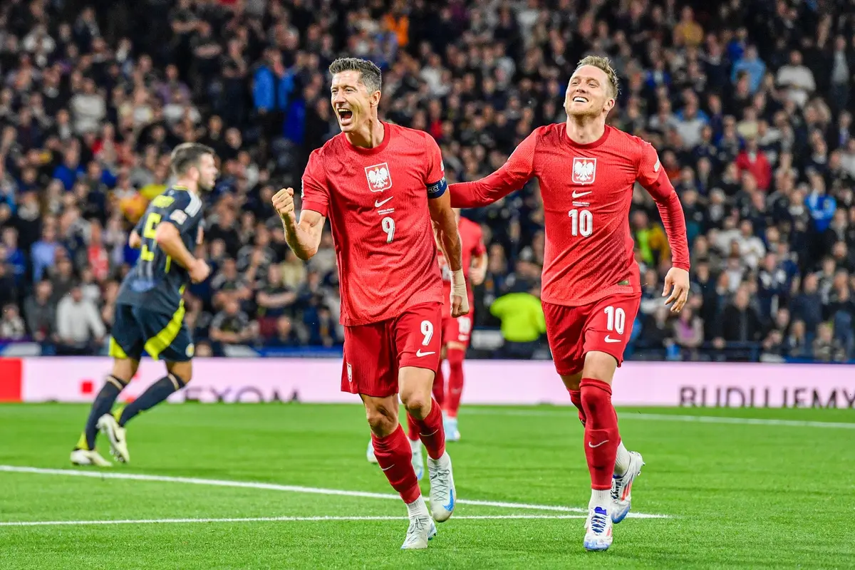 Robert Lewandowski i Piotr Zieliński