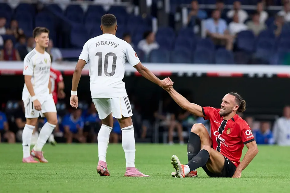 Kylian Mbappe i Vedat Muriqi