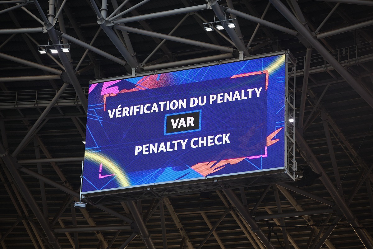 system VAR