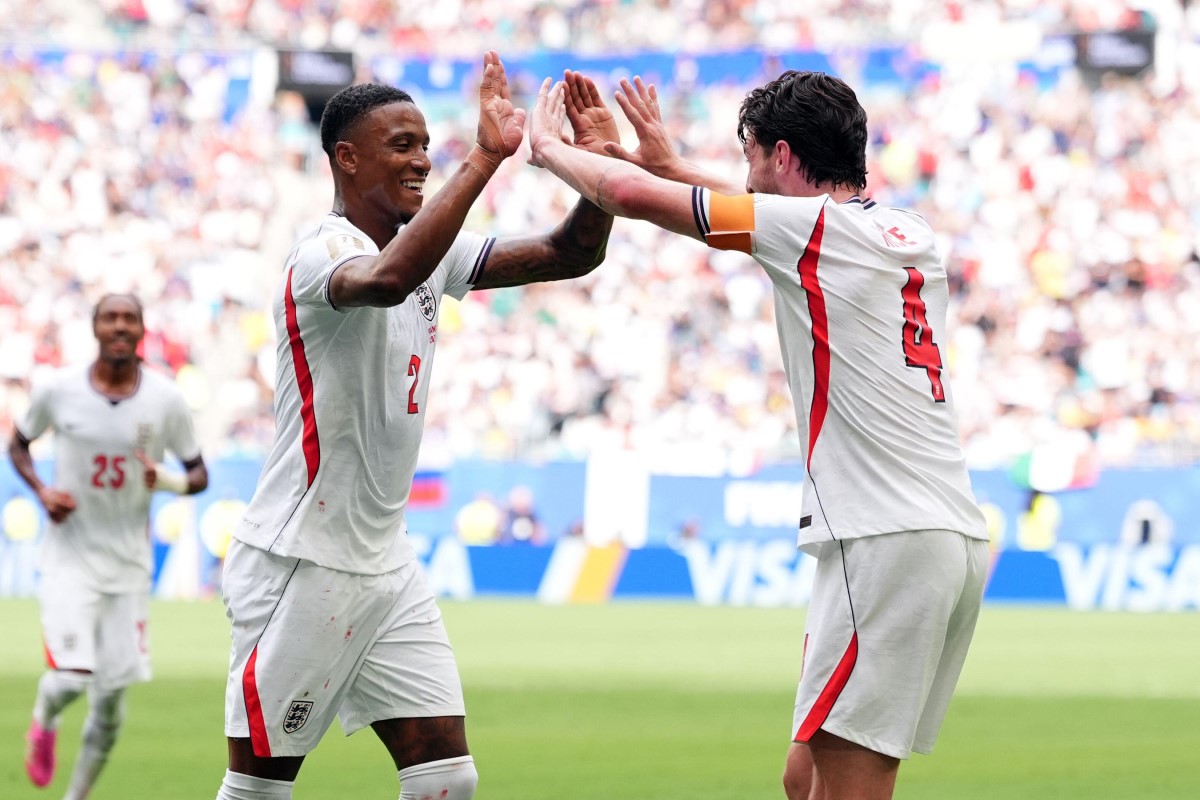 Ezri Konsa oraz Declan Rice