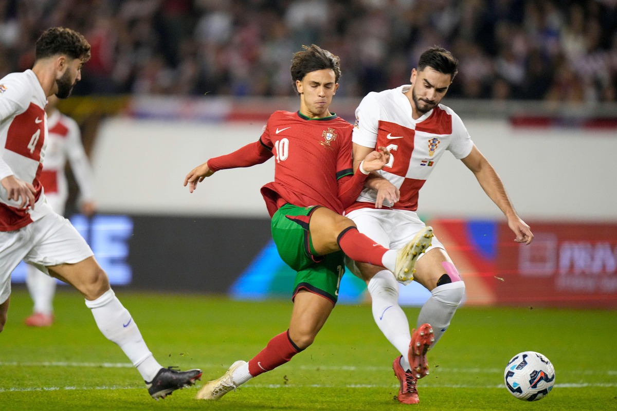 Joao Felix oraz Josip Sutalo