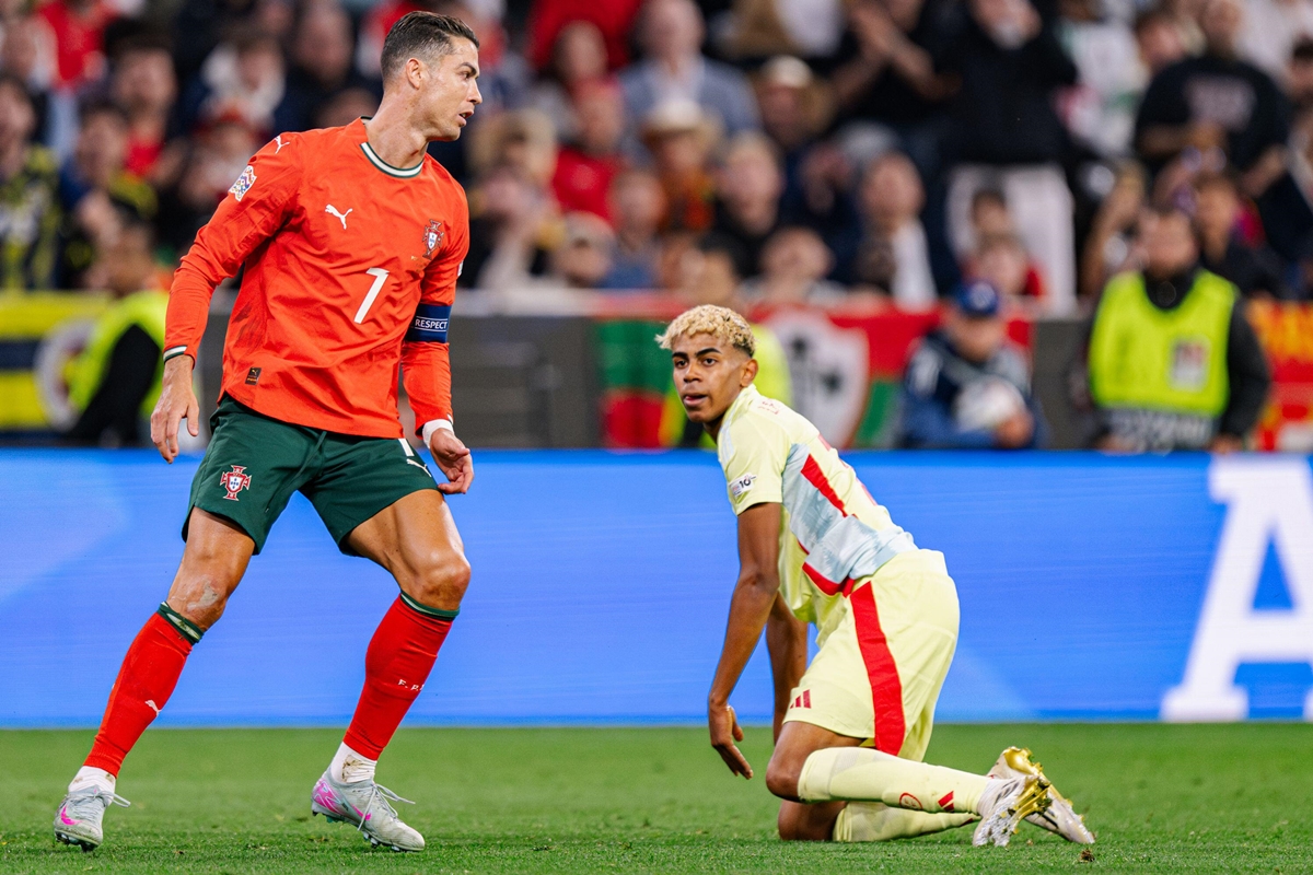 Cristiano Ronaldo i Lamine Yamal
