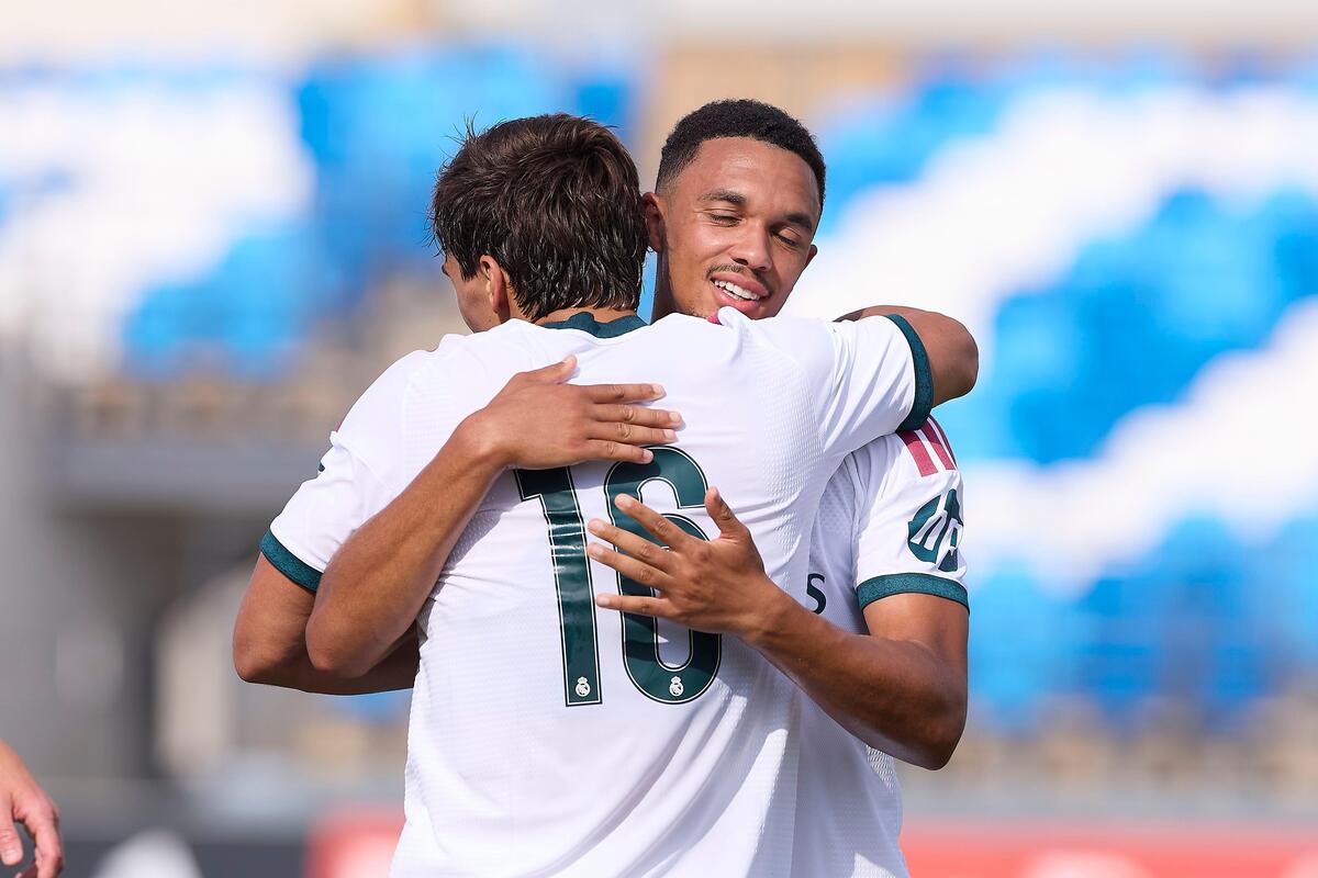 Gonzalo Garcia i Trent Alexander-Arnold